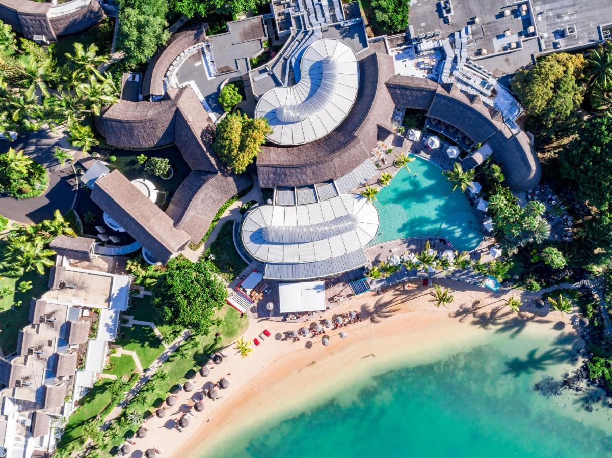 Lux* Grand Gaube Resort & Villas Esterno foto Aerial view of the resort
