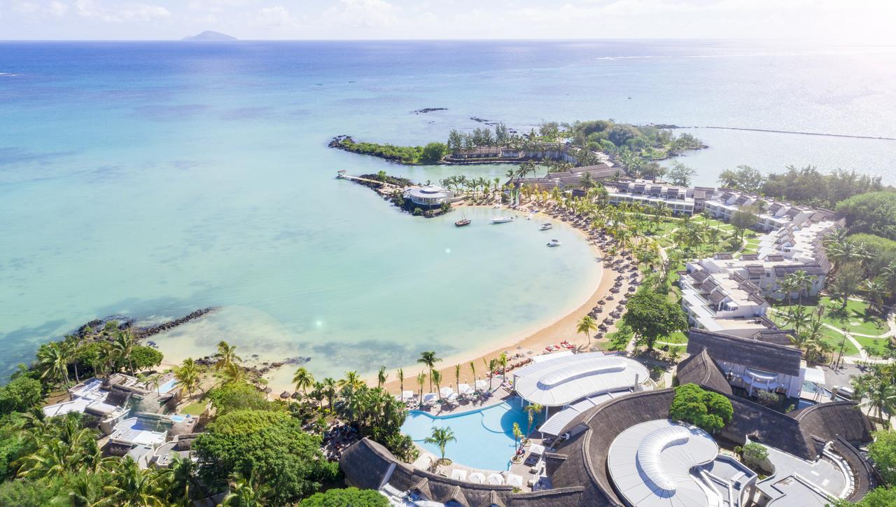 Lux* Grand Gaube Resort & Villas Esterno foto Aerial view of the resort