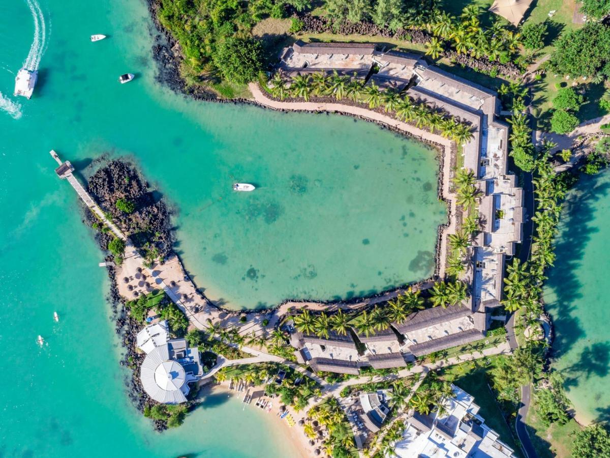 Lux* Grand Gaube Resort & Villas Esterno foto Aerial view of the resort