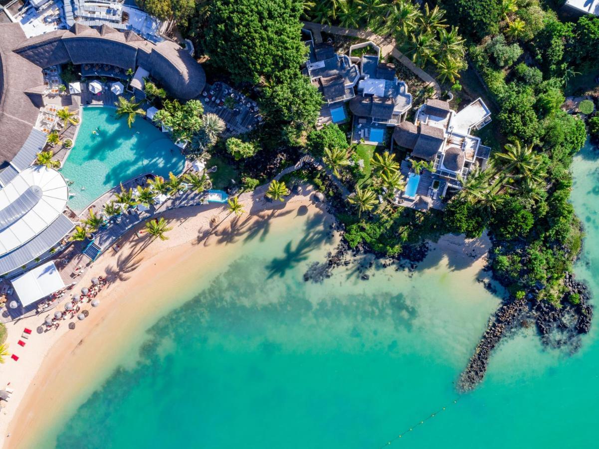 Lux* Grand Gaube Resort & Villas Esterno foto Aerial view of the resort